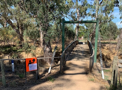 Traton St Swing Bridge_web.jpg